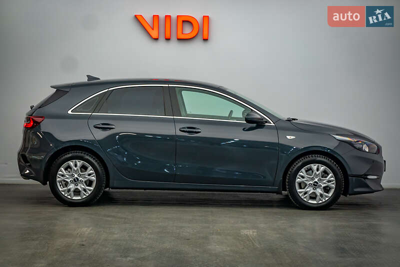 Хэтчбек Kia Ceed 2024 в Киеве
