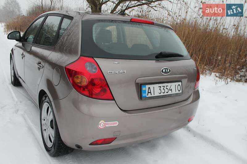 Хэтчбек Kia Ceed 2009 в Белой Церкви фото 3 Хэтчбек Kia Ceed 2009 в Белой Церкви