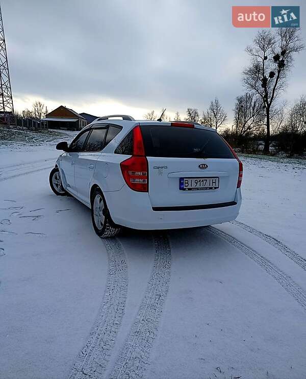 Универсал Kia Ceed 2007 в Миргороде
