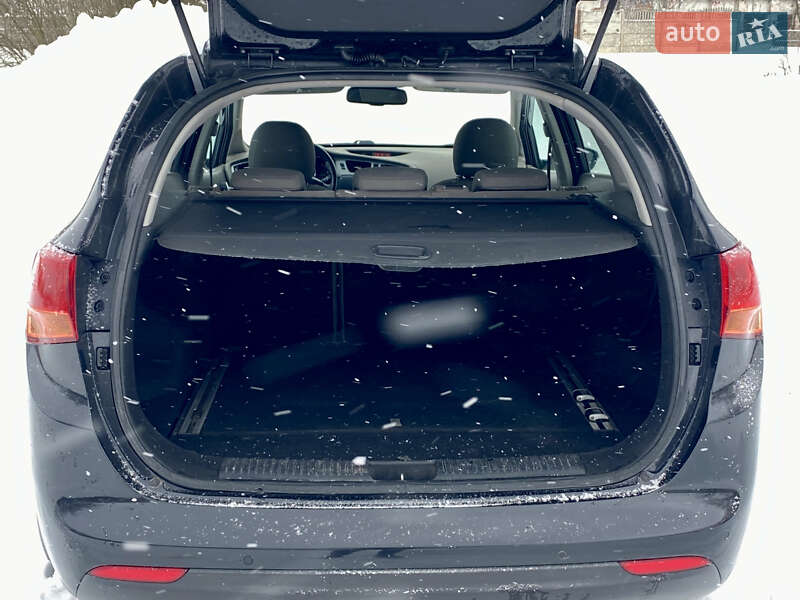 Универсал Kia Ceed 2013 в Луцке фото 22 Универсал Kia Ceed 2013 в Луцке