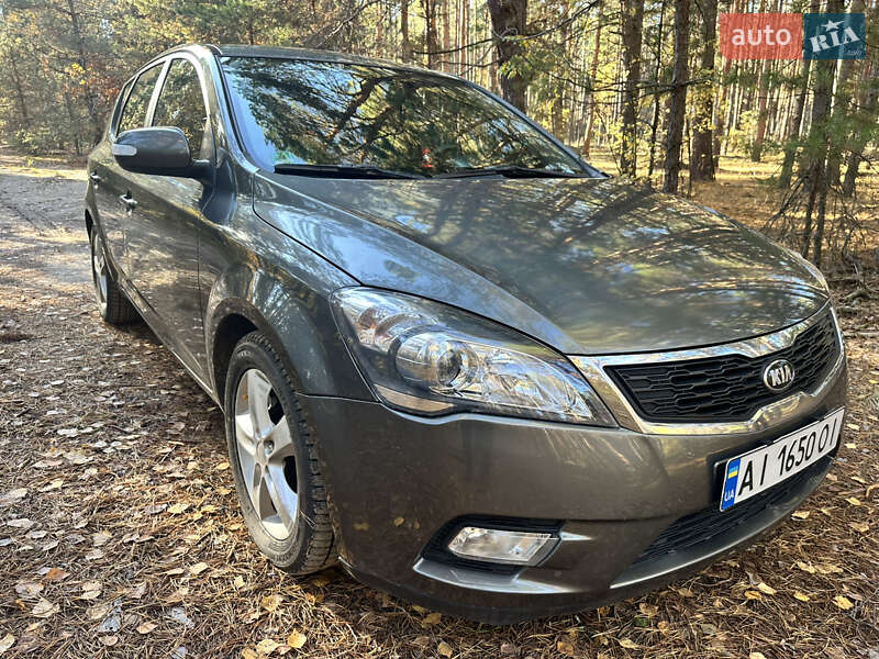 Kia Ceed 2011