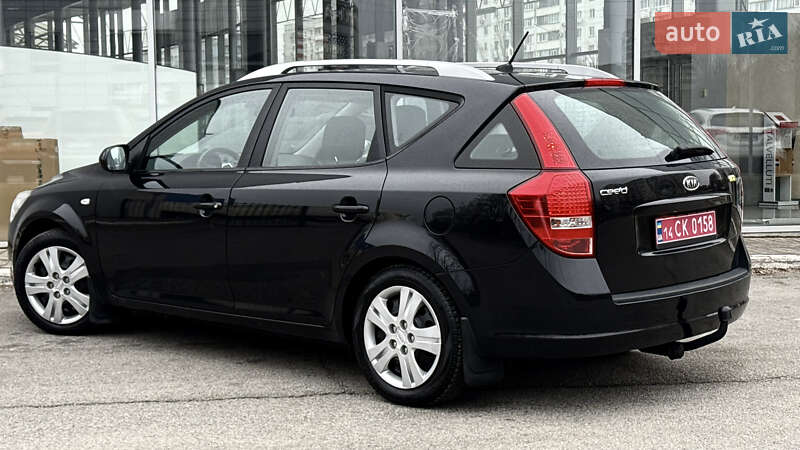 Универсал Kia Ceed 2012 в Запорожье