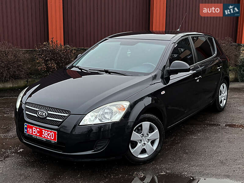 Хэтчбек Kia Ceed 2007 в Черкассах