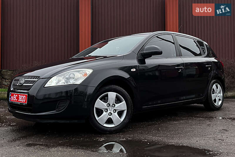 Хэтчбек Kia Ceed 2007 в Черкассах
