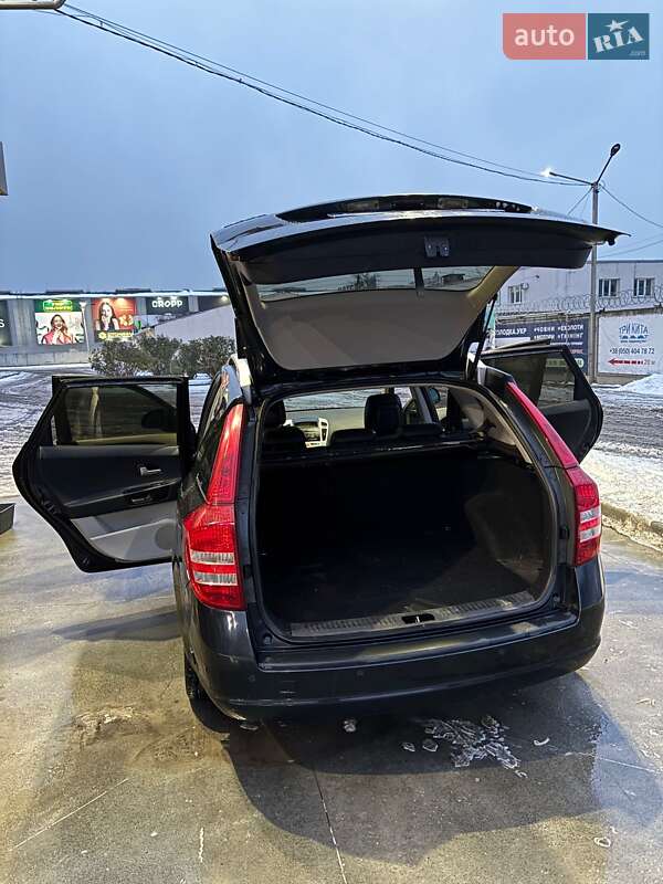 Универсал Kia Ceed 2007 в Полтаве