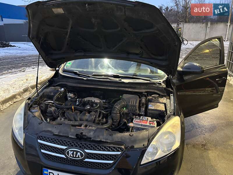 Универсал Kia Ceed 2007 в Полтаве
