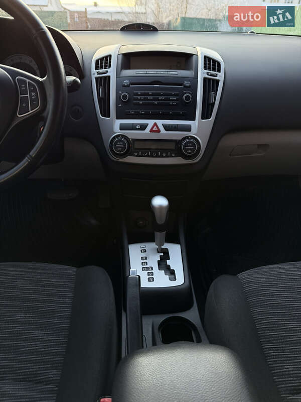 Хэтчбек Kia Ceed 2008 в Киеве