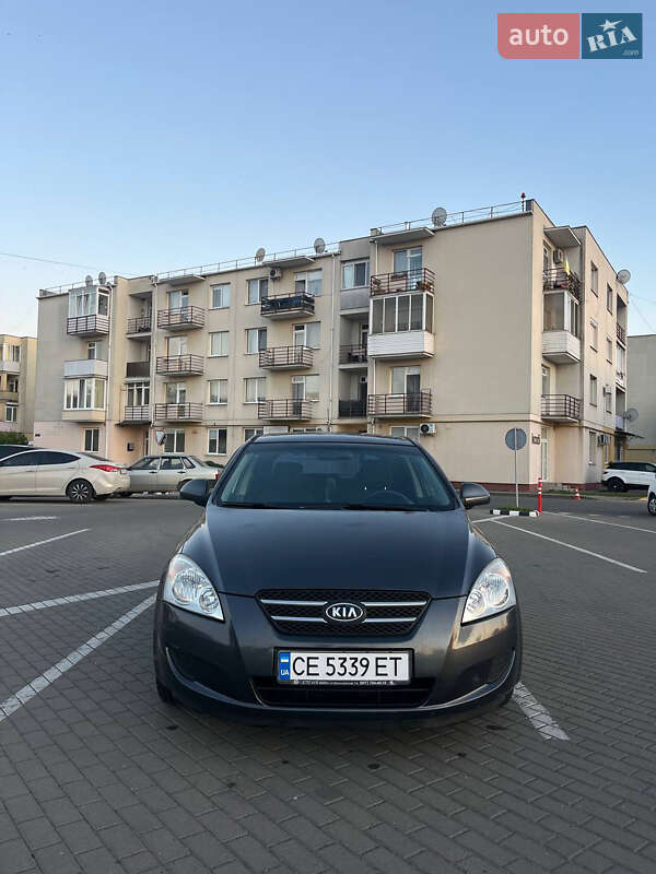 Хэтчбек Kia Ceed 2009 в Ужгороде фото 3 Хэтчбек Kia Ceed 2009 в Ужгороде