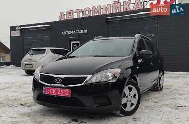 Универсал Kia Ceed 2010 в Каменском