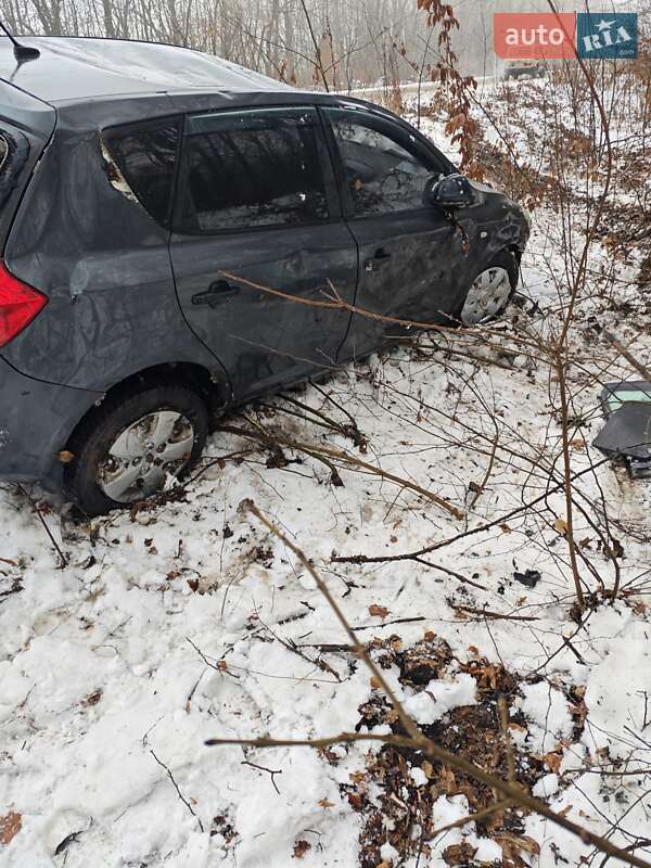 Хэтчбек Kia Ceed 2008 в Тульчине