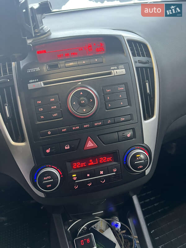 Универсал Kia Ceed 2009 в Львове фото 12 Универсал Kia Ceed 2009 в Львове