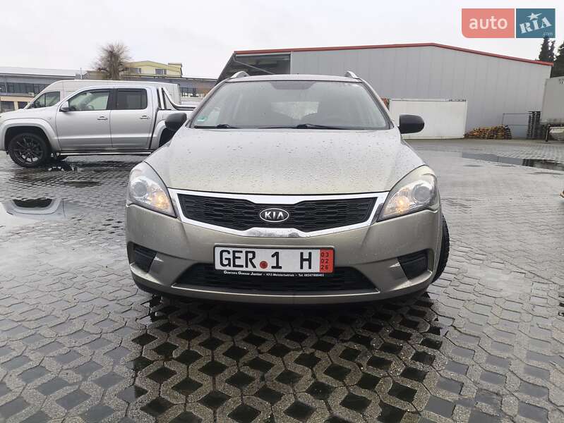 Универсал Kia Ceed 2011 в Одессе