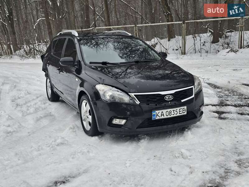 Универсал Kia Ceed 2010 в Киеве фото 7 Универсал Kia Ceed 2010 в Киеве