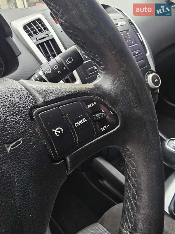 Универсал Kia Ceed 2010 в Киеве фото 17 Универсал Kia Ceed 2010 в Киеве