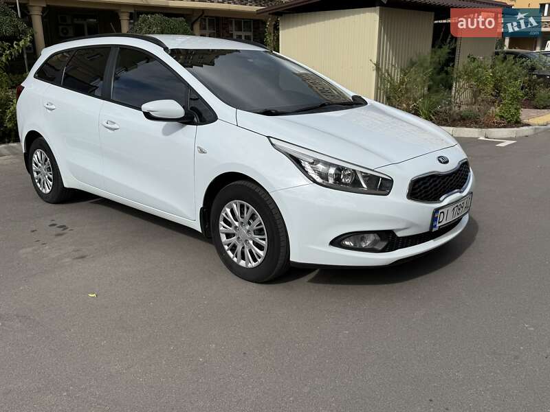 Універсал Kia Ceed 2015 в Києві
