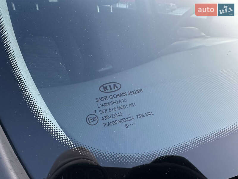 Хэтчбек Kia Ceed 2009 в Днепре