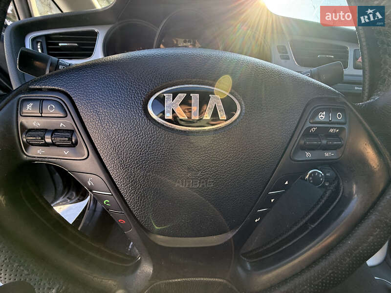 Хетчбек Kia Ceed 2013 в Львові