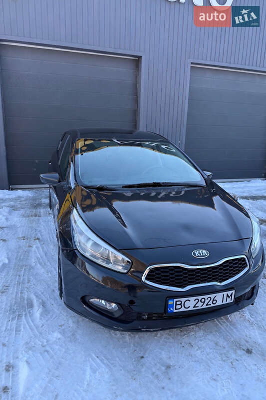 Хетчбек Kia Ceed 2013 в Львові