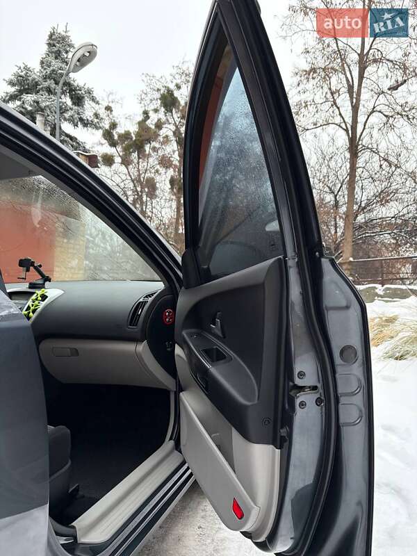 Універсал Kia Ceed 2007 в Києві