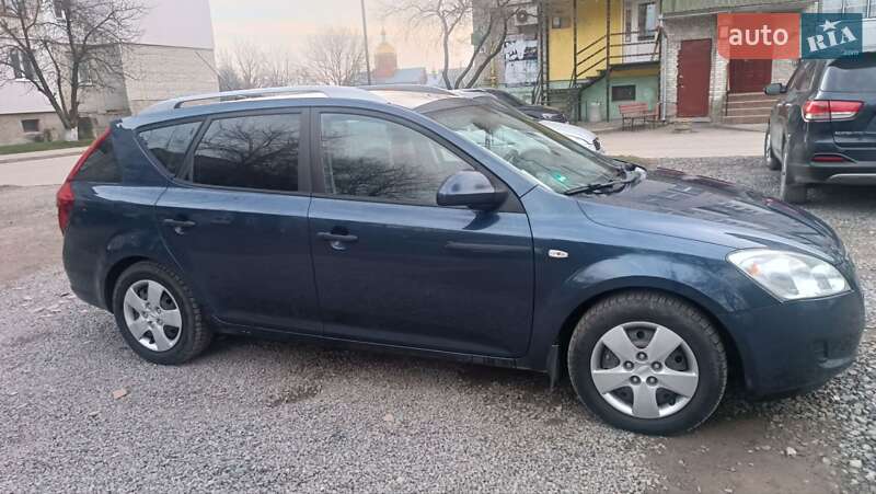 Универсал Kia Ceed 2008 в Бродах
