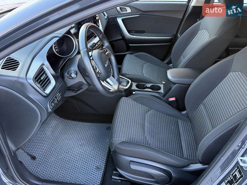 Хэтчбек Kia Ceed 2022 в Киеве