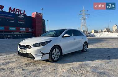 Хетчбек Kia Ceed 2022 в Києві