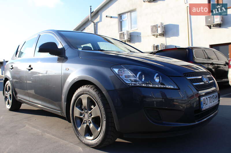 Хэтчбек Kia Ceed 2008 в Мукачево фото 13 Хэтчбек Kia Ceed 2008 в Мукачево