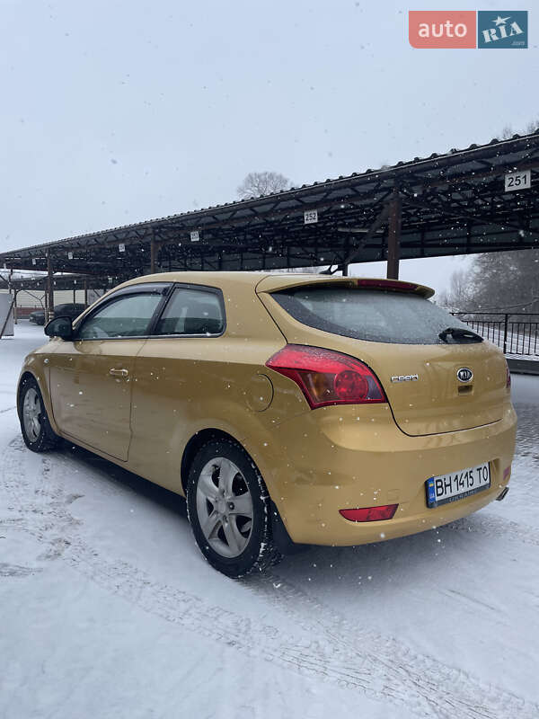 Хэтчбек Kia Ceed 2009 в Одессе фото 10 Хэтчбек Kia Ceed 2009 в Одессе