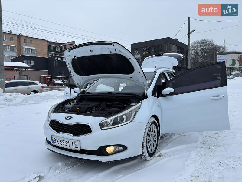 Универсал Kia Ceed 2015 в Хмельницком