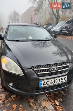 Универсал Kia Ceed 2008 в Демидовке