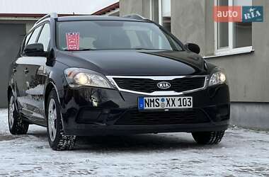 Универсал Kia Ceed 2010 в Каменском