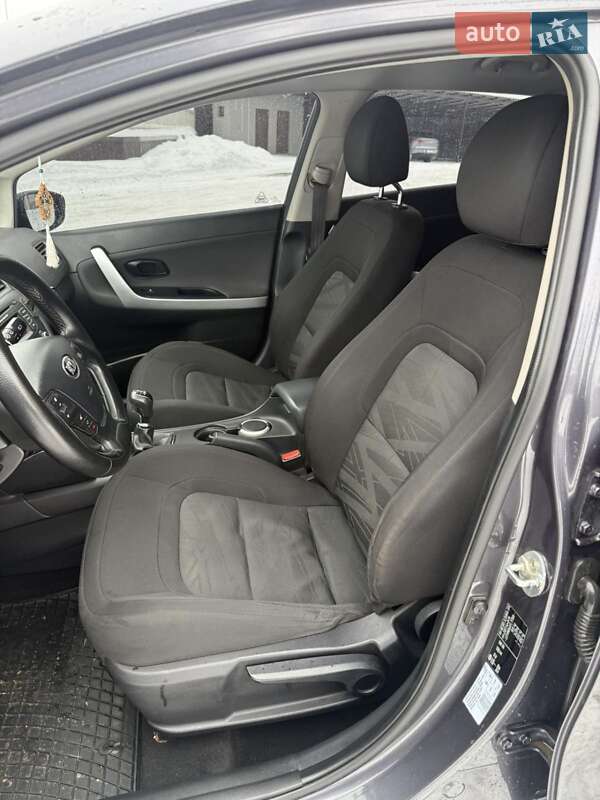 Универсал Kia Ceed 2014 в Стрые фото 16 Универсал Kia Ceed 2014 в Стрые