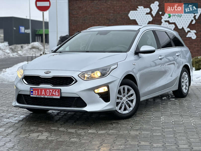 Универсал Kia Ceed 2018 в Луцке