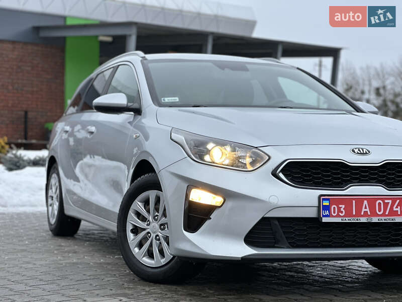 Универсал Kia Ceed 2018 в Луцке