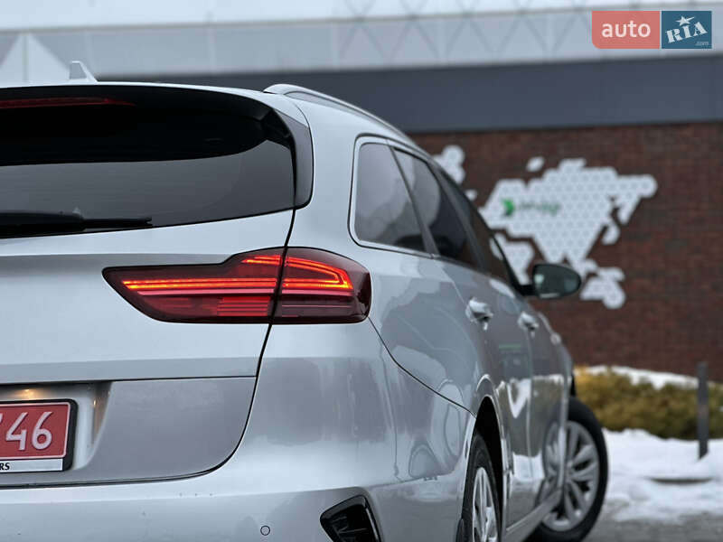 Универсал Kia Ceed 2018 в Луцке