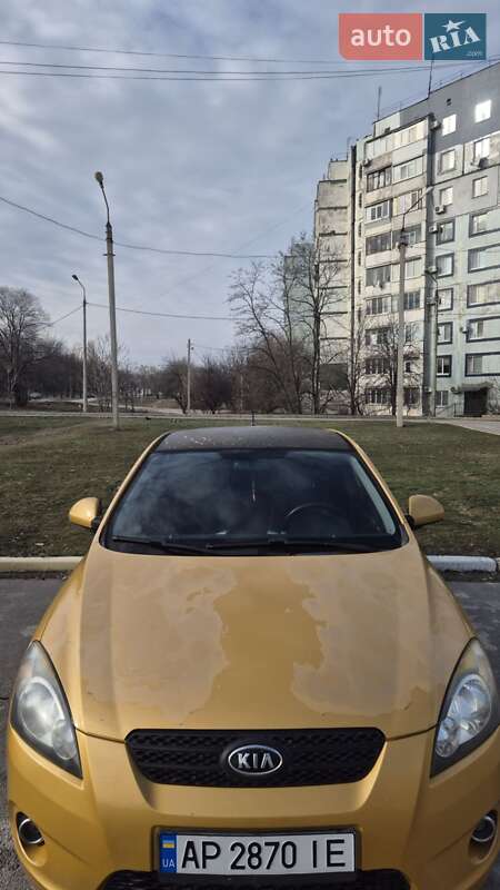 Хэтчбек Kia Ceed 2008 в Запорожье