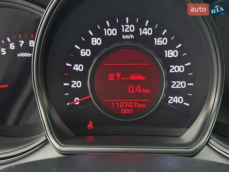 Хэтчбек Kia Ceed 2016 в Киеве