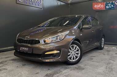 Хэтчбек Kia Ceed 2018 в Киеве