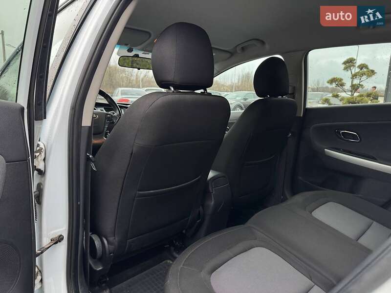 Універсал Kia Ceed 2013 в Кам'янець-Подільському