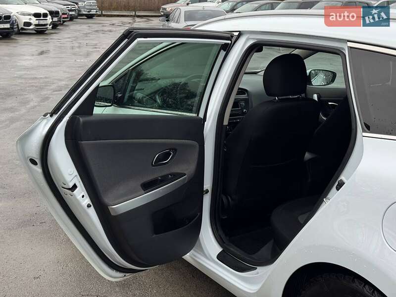 Універсал Kia Ceed 2013 в Кам'янець-Подільському