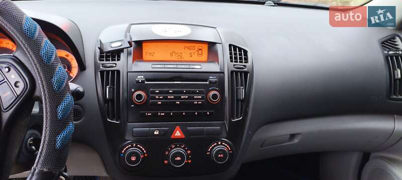Хэтчбек Kia Ceed 2008 в Прилуках фото 3 Хэтчбек Kia Ceed 2008 в Прилуках