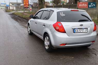 Хэтчбек Kia Ceed 2008 в Прилуках