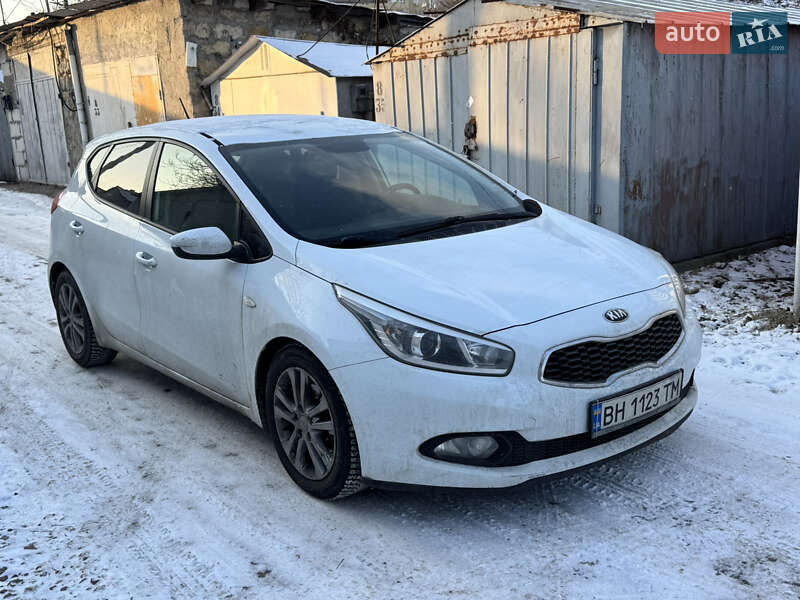 2012 KIA Ceed, VIN U5YHM515ADL021376:plate — фото 1 (autoria)
