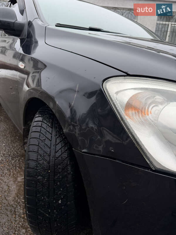 Хэтчбек Kia Ceed 2007 в Одессе