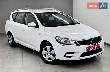Универсал Kia Ceed 2013 в Стрые