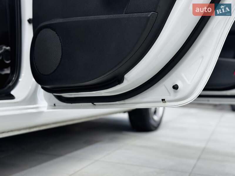 Универсал Kia Ceed 2013 в Стрые