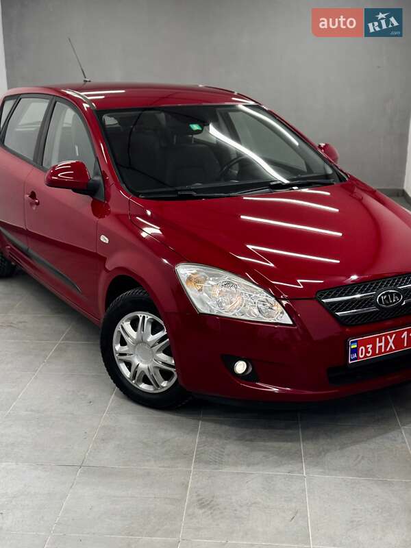 Хетчбек Kia Ceed 2007 в Стрию