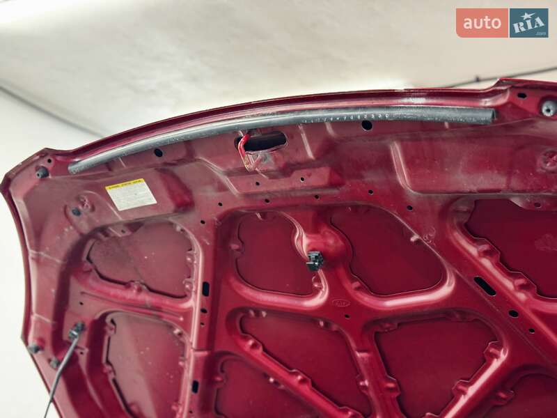 Хетчбек Kia Ceed 2007 в Стрию