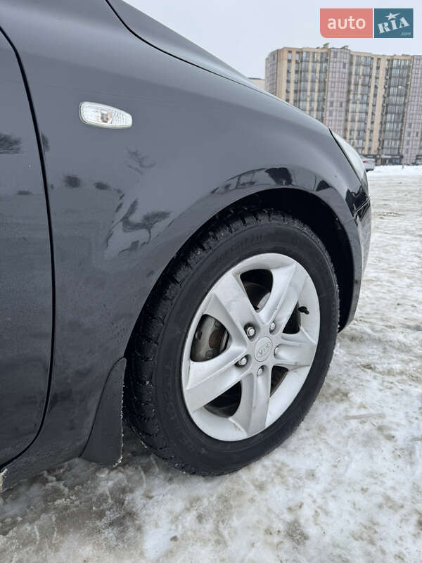 Хэтчбек Kia Ceed 2008 в Черкассах фото 7 Хэтчбек Kia Ceed 2008 в Черкассах