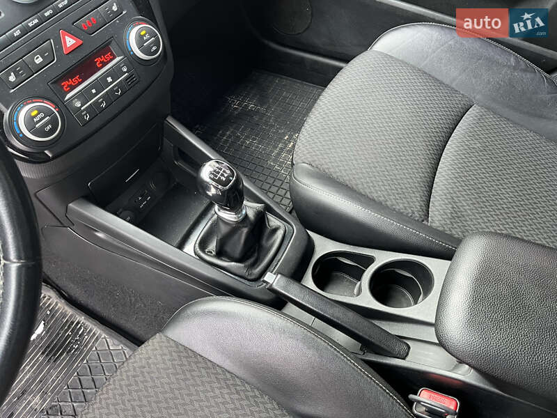 Універсал Kia Ceed 2012 в Львові